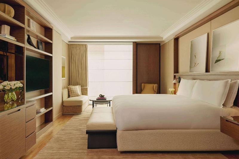 The Emory Maybourne Hotel Collection image