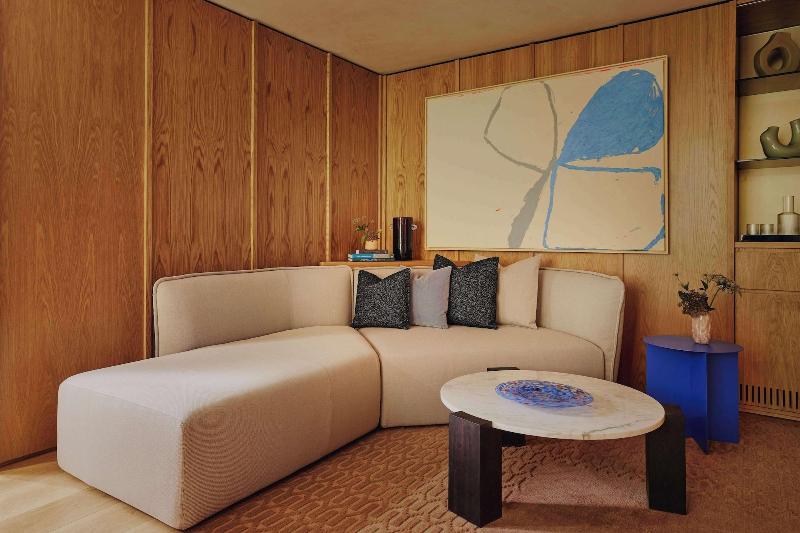 The Emory Maybourne Hotel Collection image