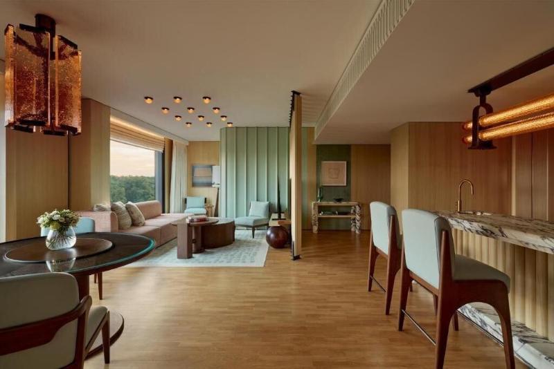 The Emory Maybourne Hotel Collection image