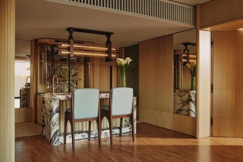 The Emory Maybourne Hotel Collection image