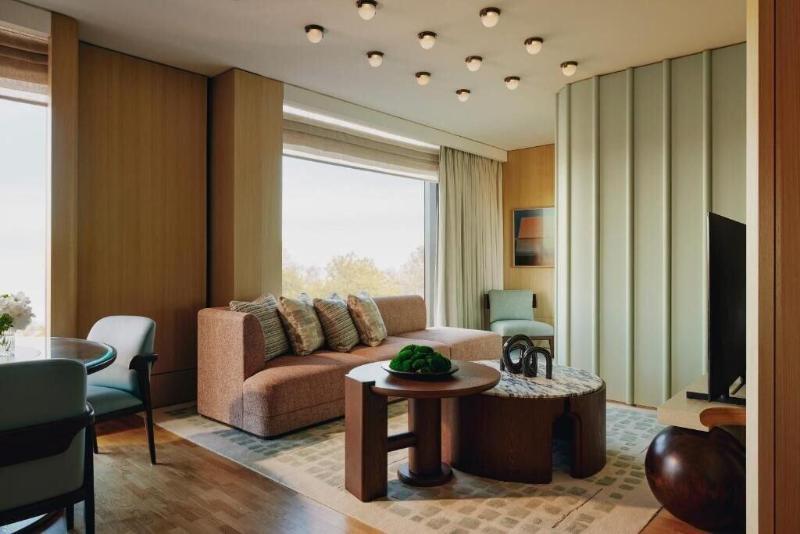 The Emory Maybourne Hotel Collection image