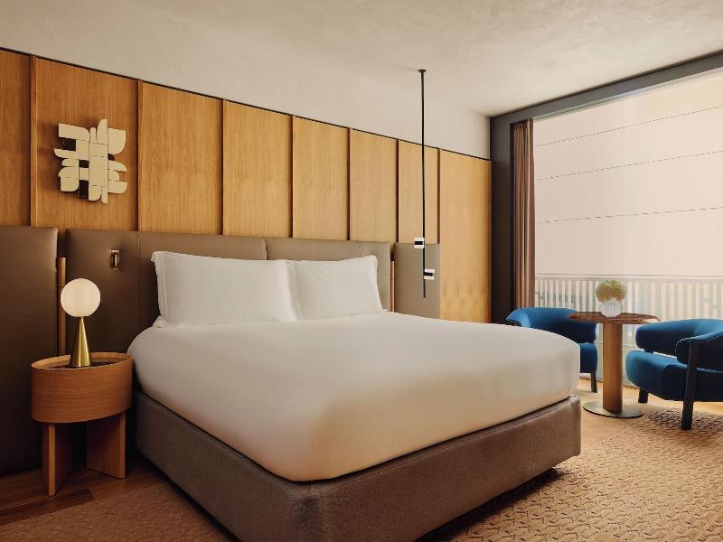 The Emory Maybourne Hotel Collection image