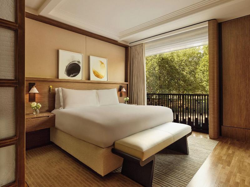 The Emory Maybourne Hotel Collection image