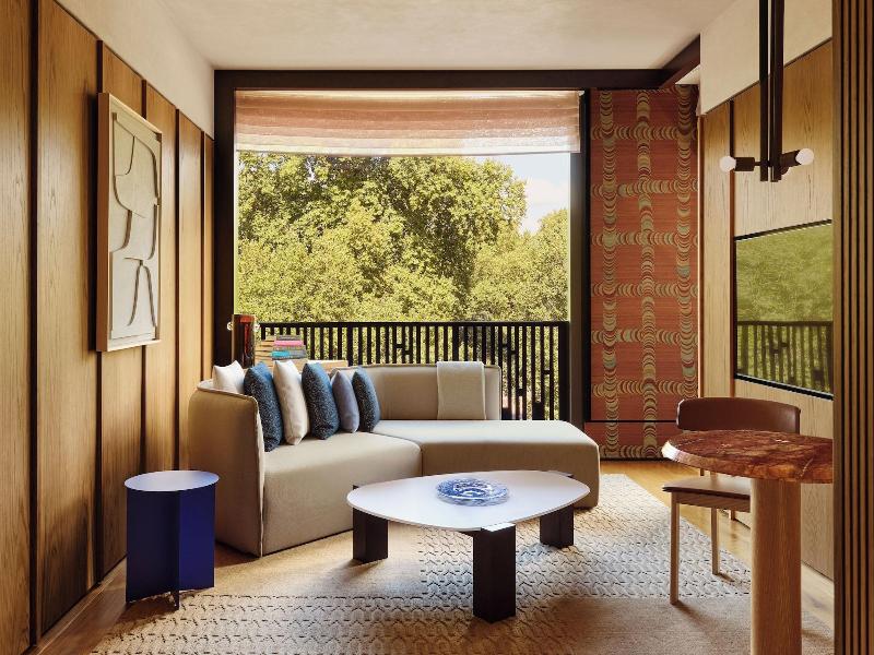 The Emory Maybourne Hotel Collection image