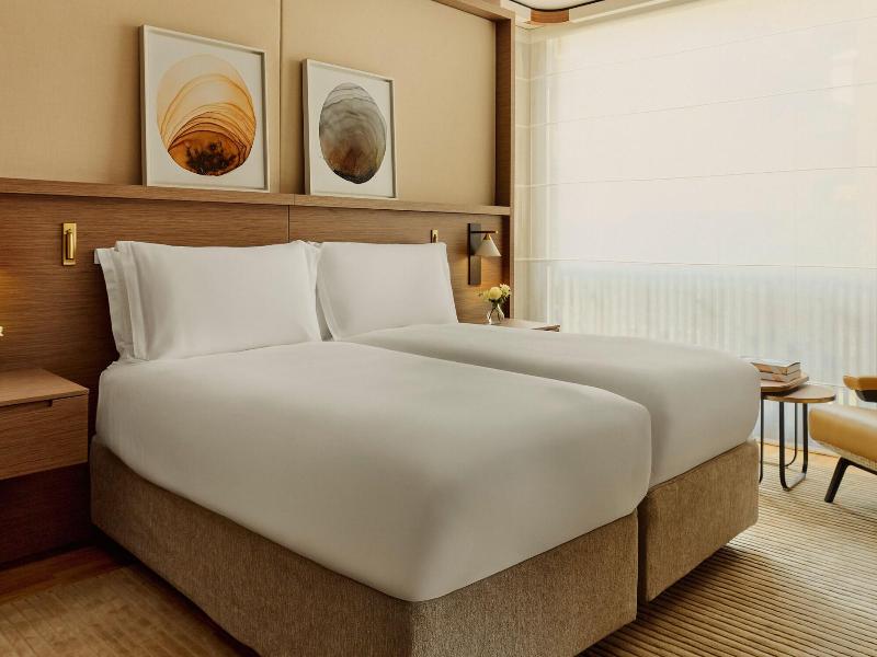 The Emory Maybourne Hotel Collection image