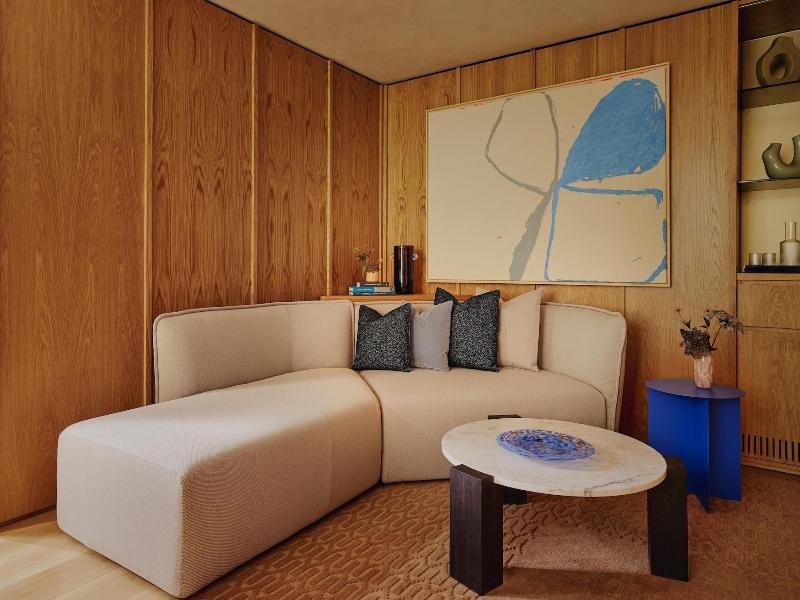 The Emory Maybourne Hotel Collection image