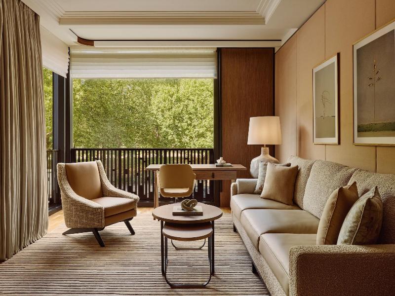 The Emory Maybourne Hotel Collection image