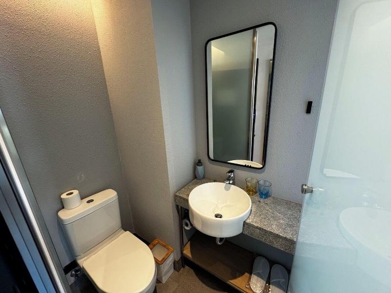 Hayata Hotel No Children Under 12 Years Old image