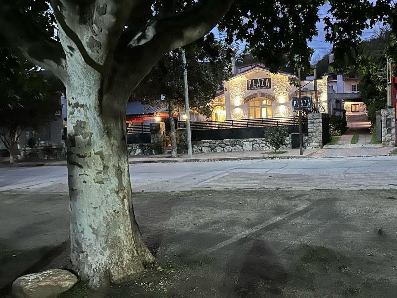 Apart Hostera A Plaza