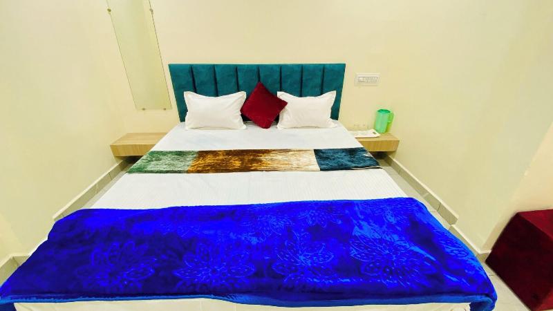 Hotel Raghavan — view