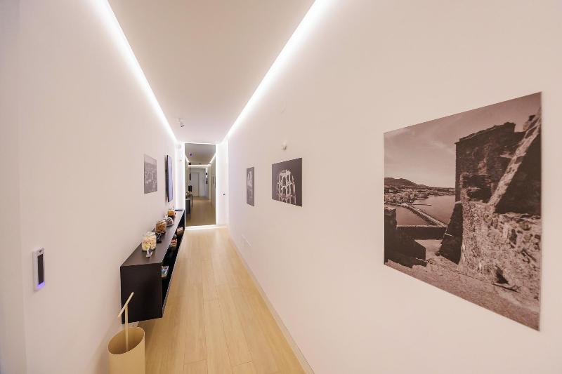 Arya Guest House image