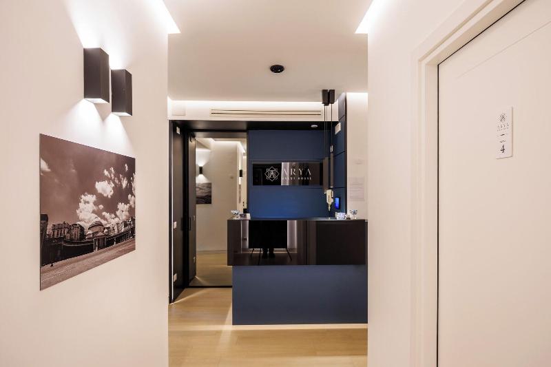 Arya Guest House image