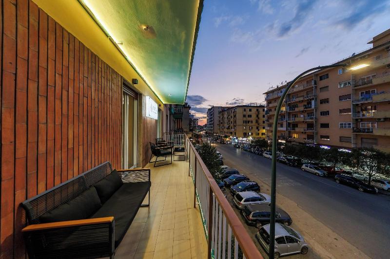 Arya Guest House image