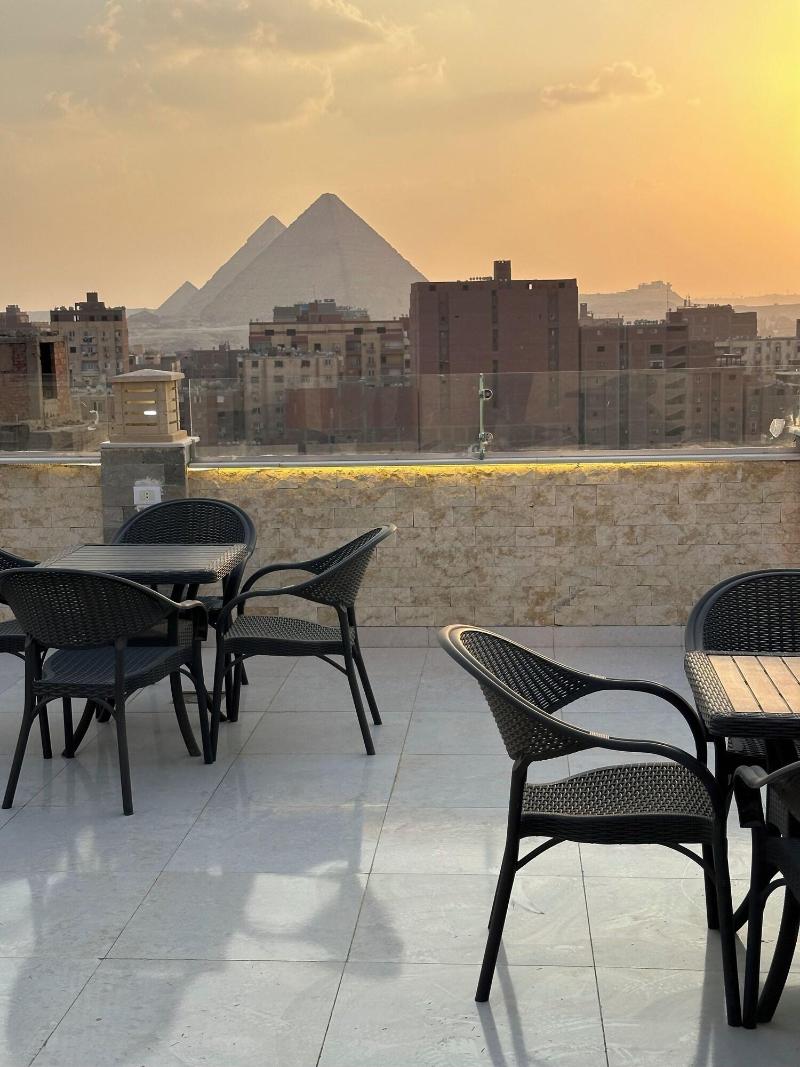 Sun 3 Pyramids Inn image