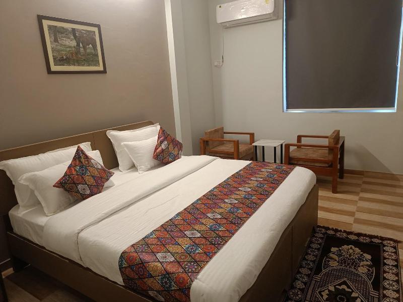 Rao Jagveer Home Stay image