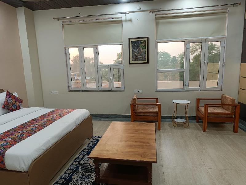 Rao Jagveer Home Stay image
