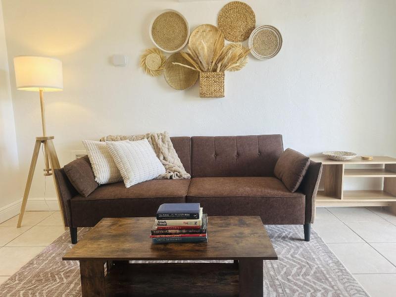 Coastal Guesthouse Wilton Manors image