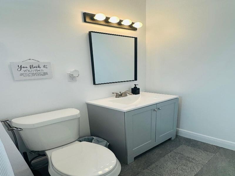 Coastal Guesthouse Wilton Manors image