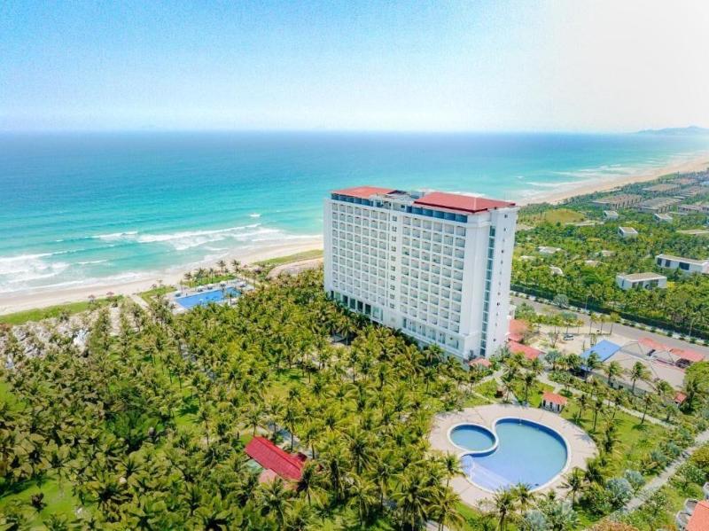 Ocean Waves Resort Cam Ranh image