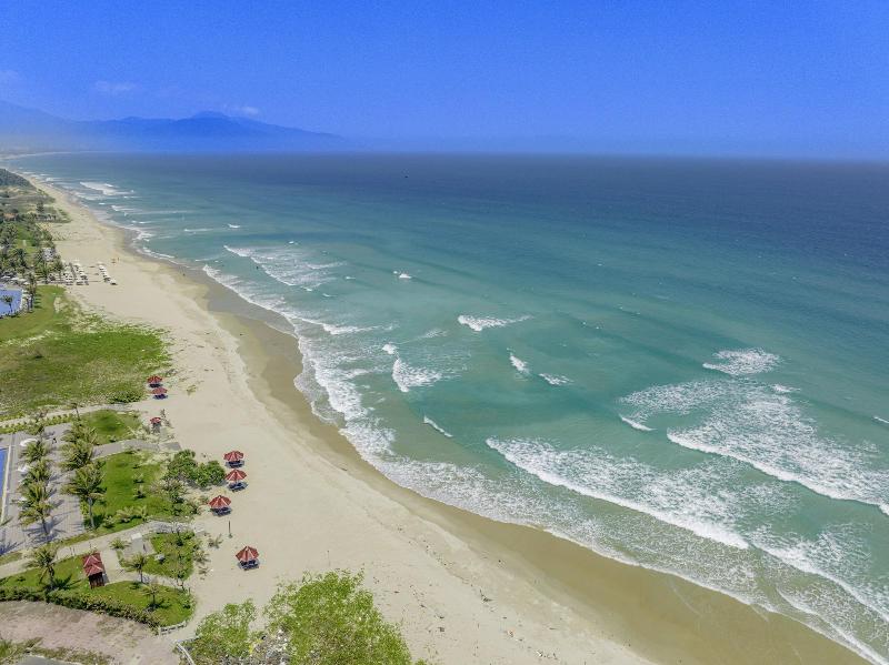 Ocean Waves Resort Cam Ranh image