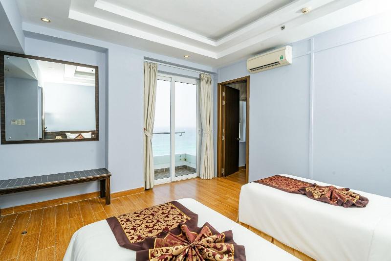 Ocean Waves Resort Cam Ranh image