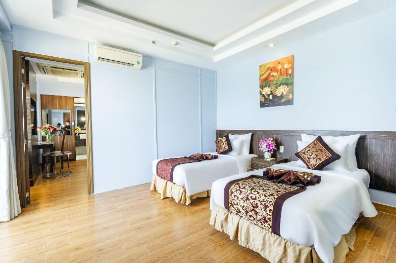 Ocean Waves Resort Cam Ranh image