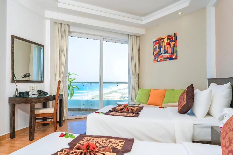 Ocean Waves Resort Cam Ranh image