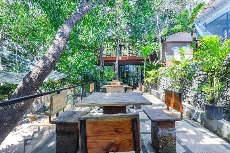 Fabhotel Prime Amazonika Boutique Resort image