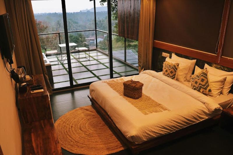 Fabhotel Prime Amazonika Boutique Resort image