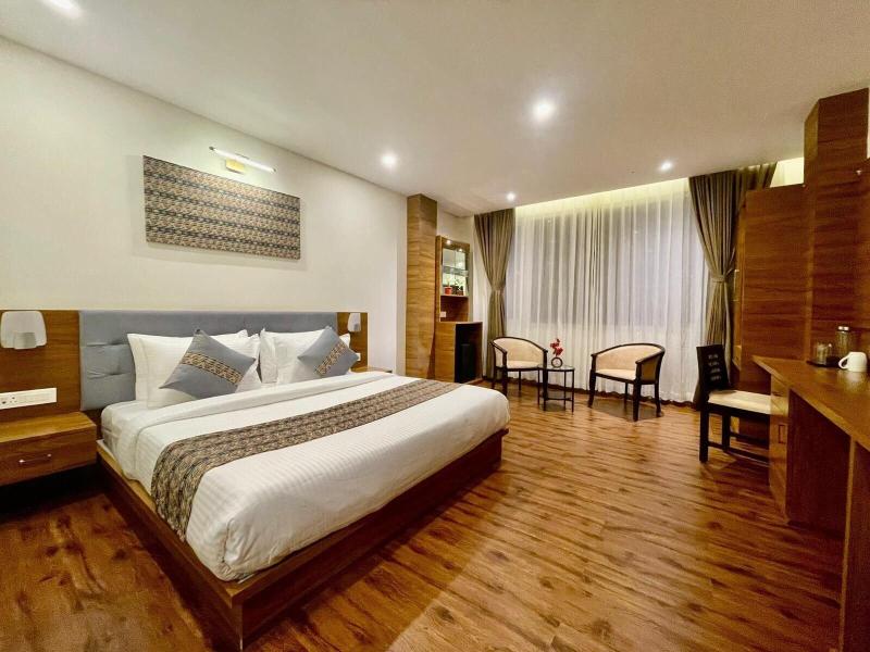 Voyage Royal Retreat image