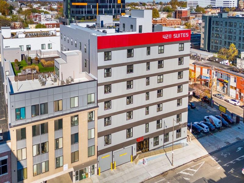 4211 Suites image