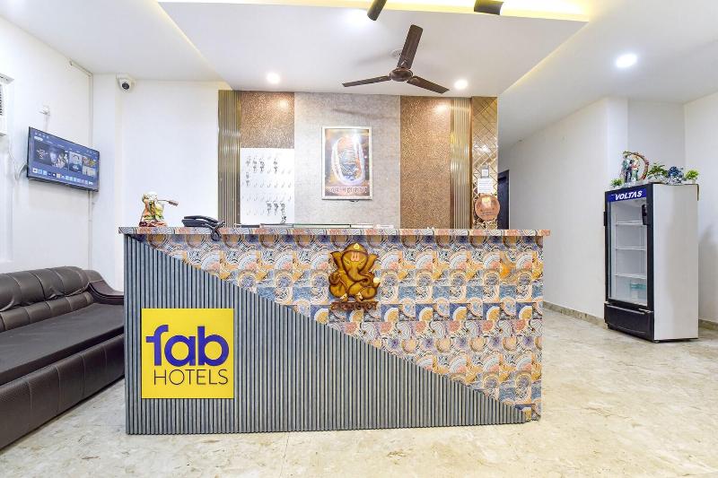 Fabhotel Hari Residency image
