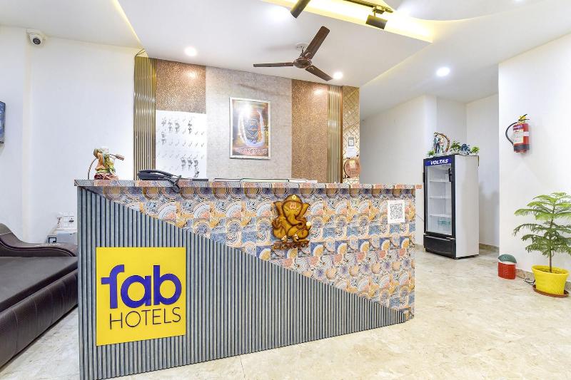 Fabhotel Hari Residency image