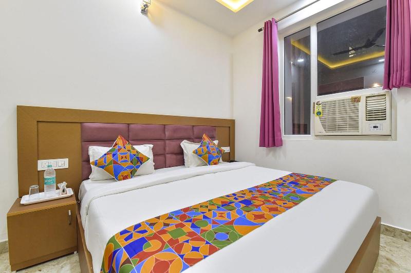 Fabhotel Hari Residency image