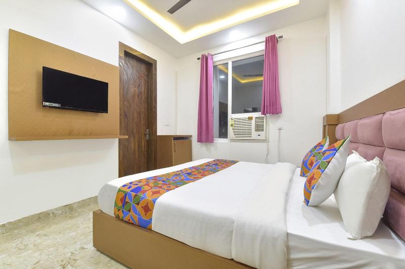 Fabhotel Hari Residency image
