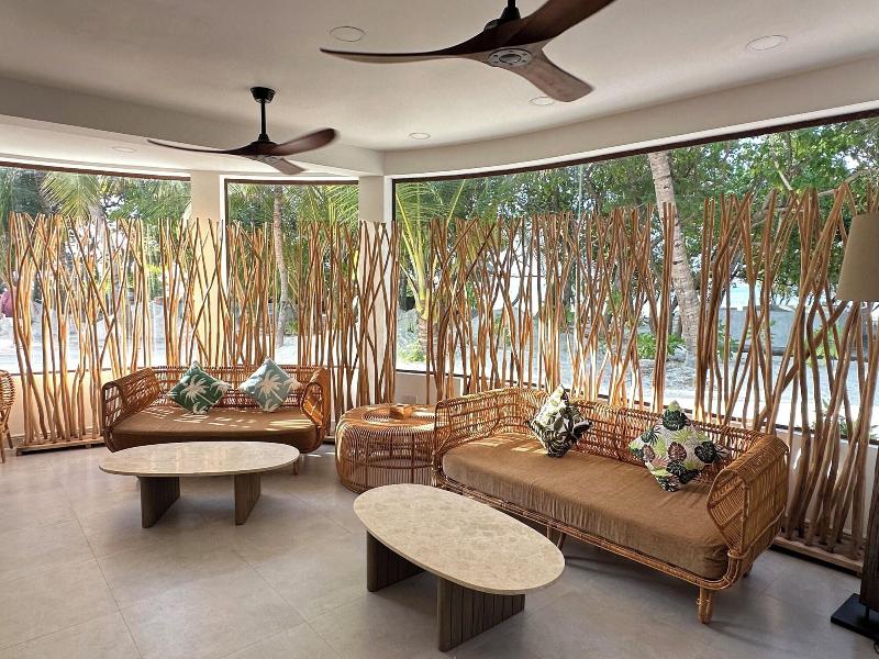 Cocomo Maldives image
