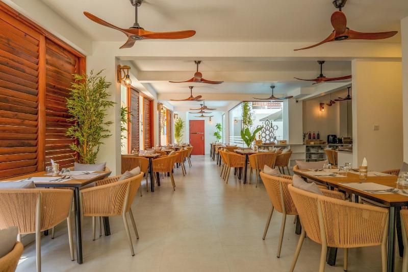 Cocomo Maldives image