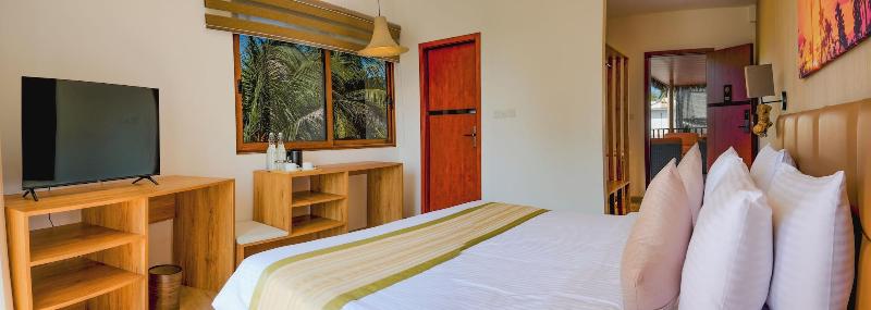 Cocomo Maldives image