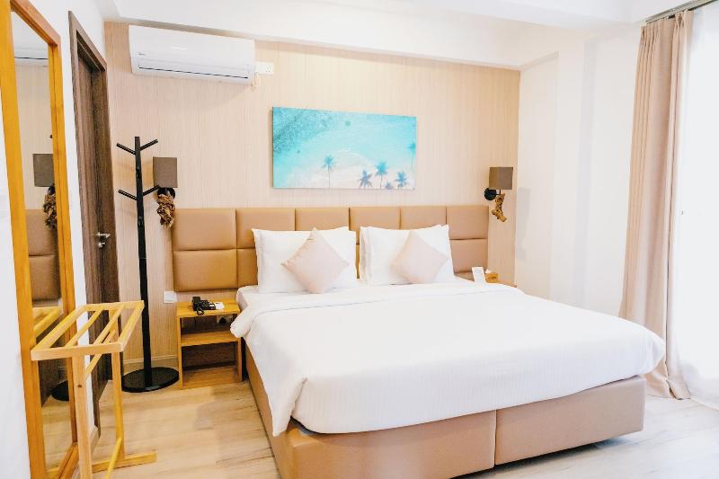 Cocomo Maldives image