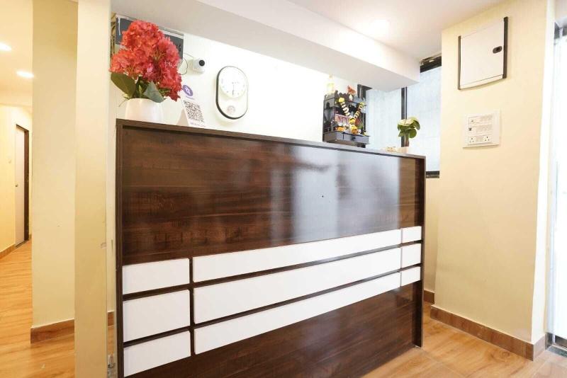 Hotel Metro Galaxy Inn image
