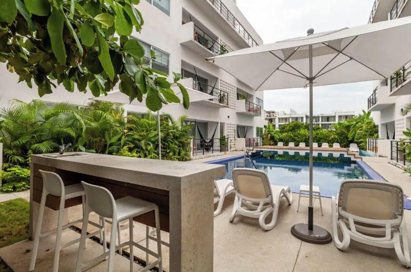 Papaya Suites Diamante Adults Only image