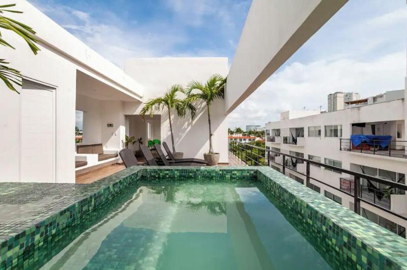 Papaya Suites Diamante Adults Only image