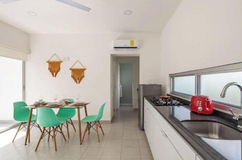 Papaya Suites Diamante Adults Only image