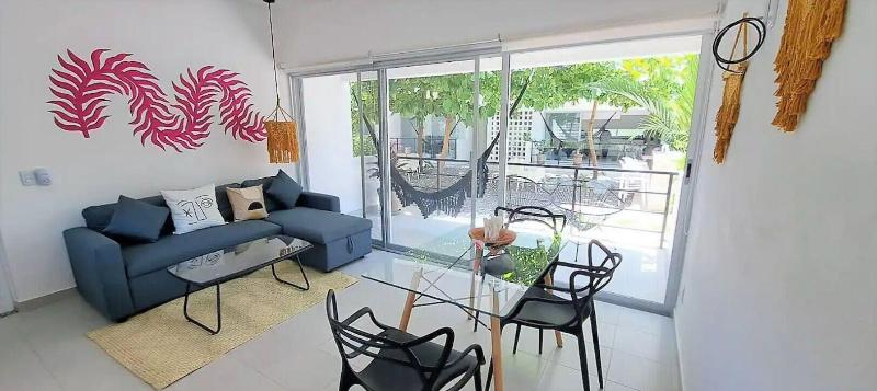 Papaya Suites Diamante Adults Only image