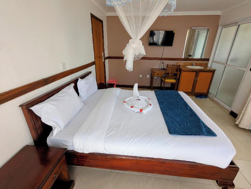 Crescent Resort And Conference Centre image