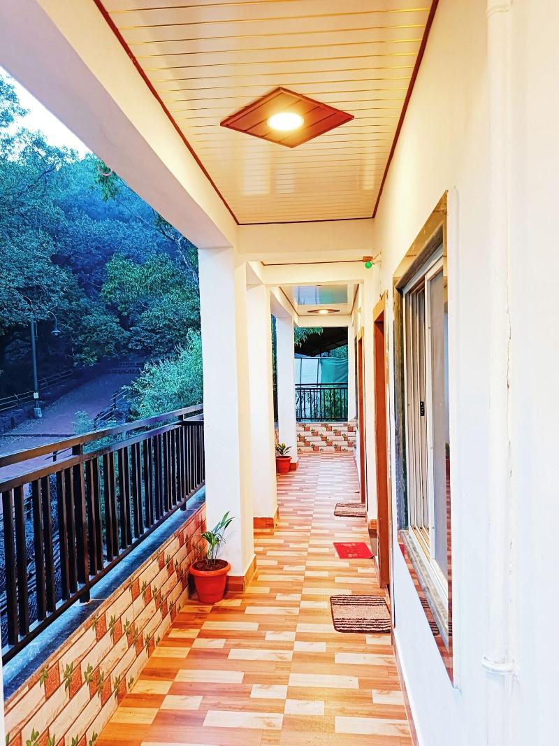 Janani Niwas Matheran image