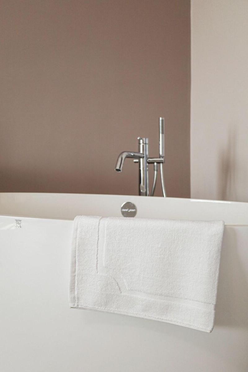Petrus Rooms image