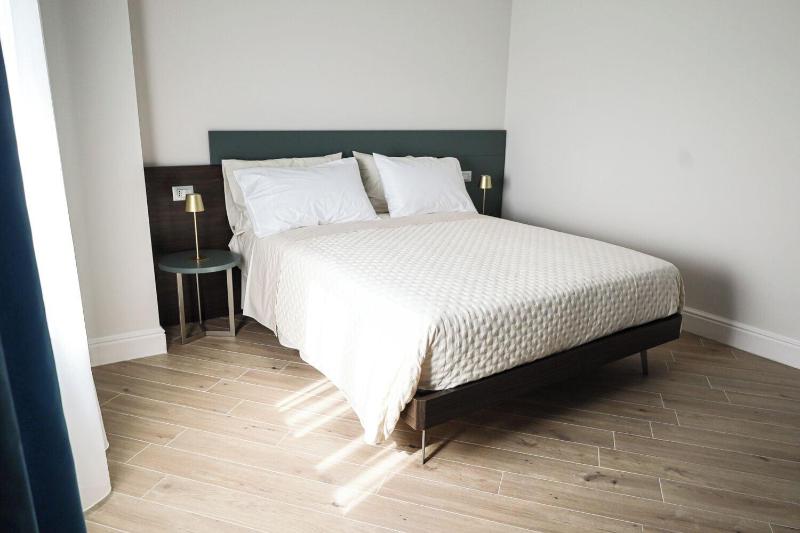 Petrus Rooms image