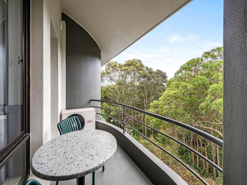 Best Western Plus Apollo Hotel Newcastle image