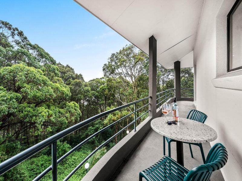 Best Western Plus Apollo Hotel Newcastle image